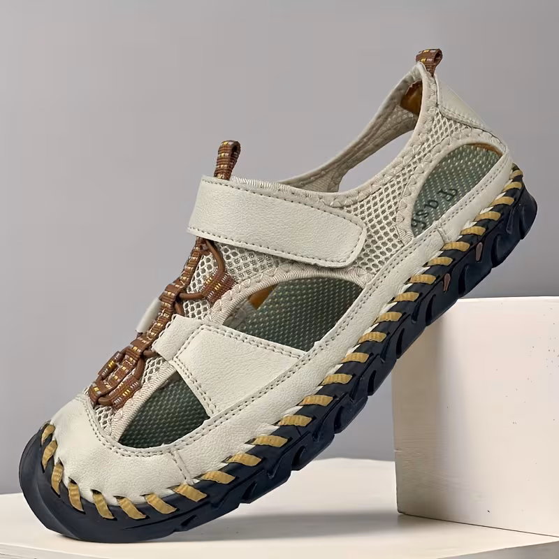 Solid color men's casual sports sandals with rubber sole